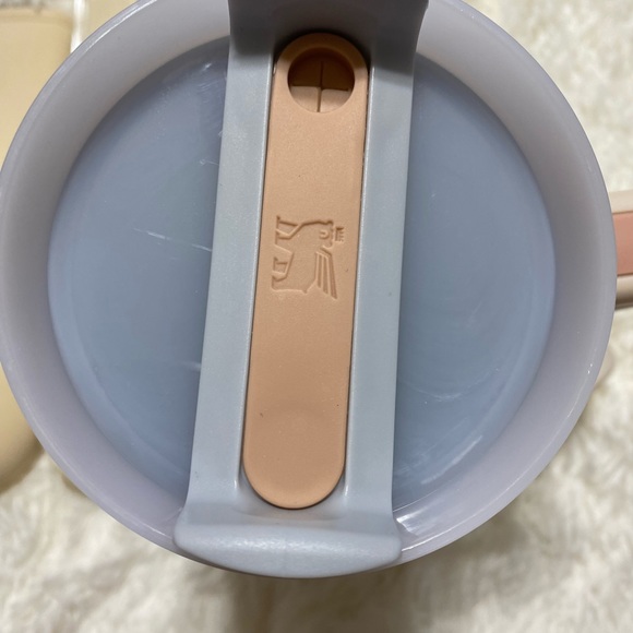 🩷Last Chance🩷 Stanley 40 oz Quencher H2.0 Tumbler Rose Quartz Swirl Bundle - Picture 5 of 14